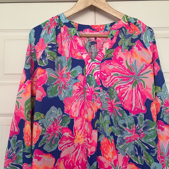 {Lilly Pulitzer} Martinique Floral Tunic Top in Beckon Blue Jungle Utopia - XS - Picture 4 of 11